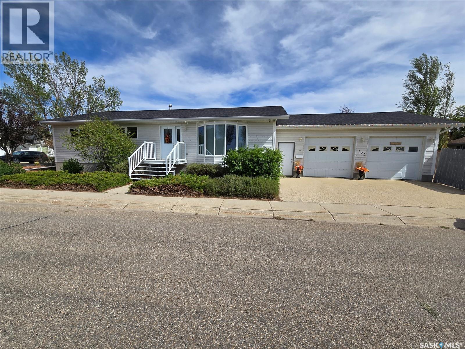 523 Maxwell Drive, Swift Current, SK