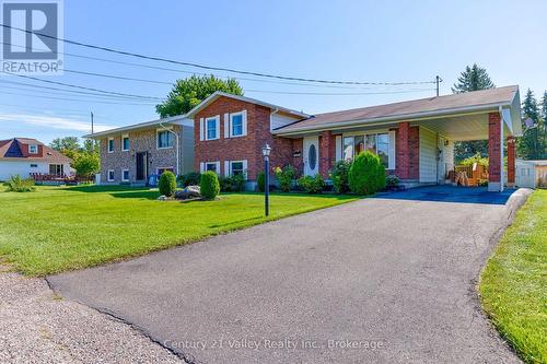 361 SIDNEY AVENUE E  Renfrew, ON K7V 2X7