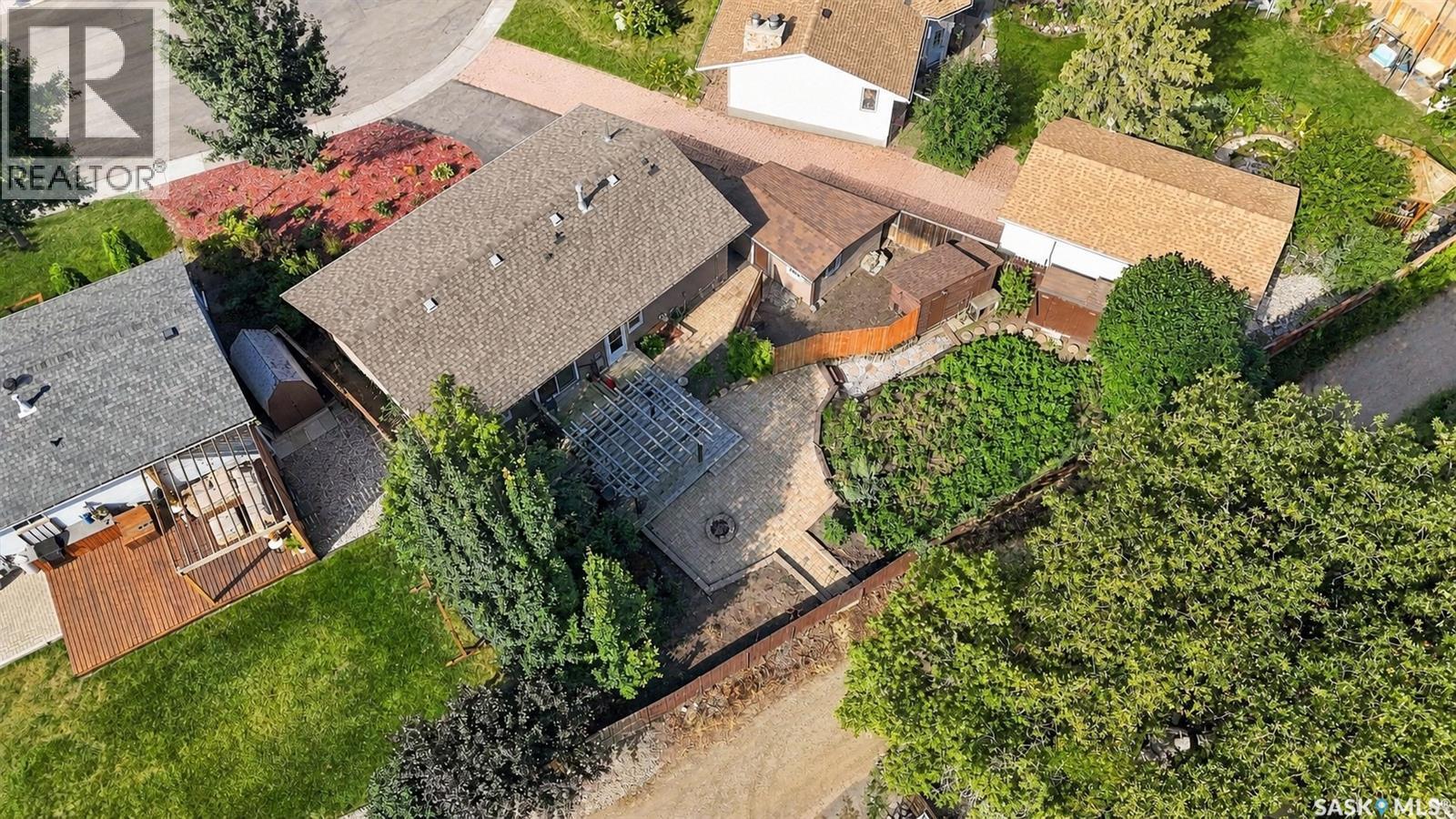 402 Begg Crescent, Saskatoon, SK