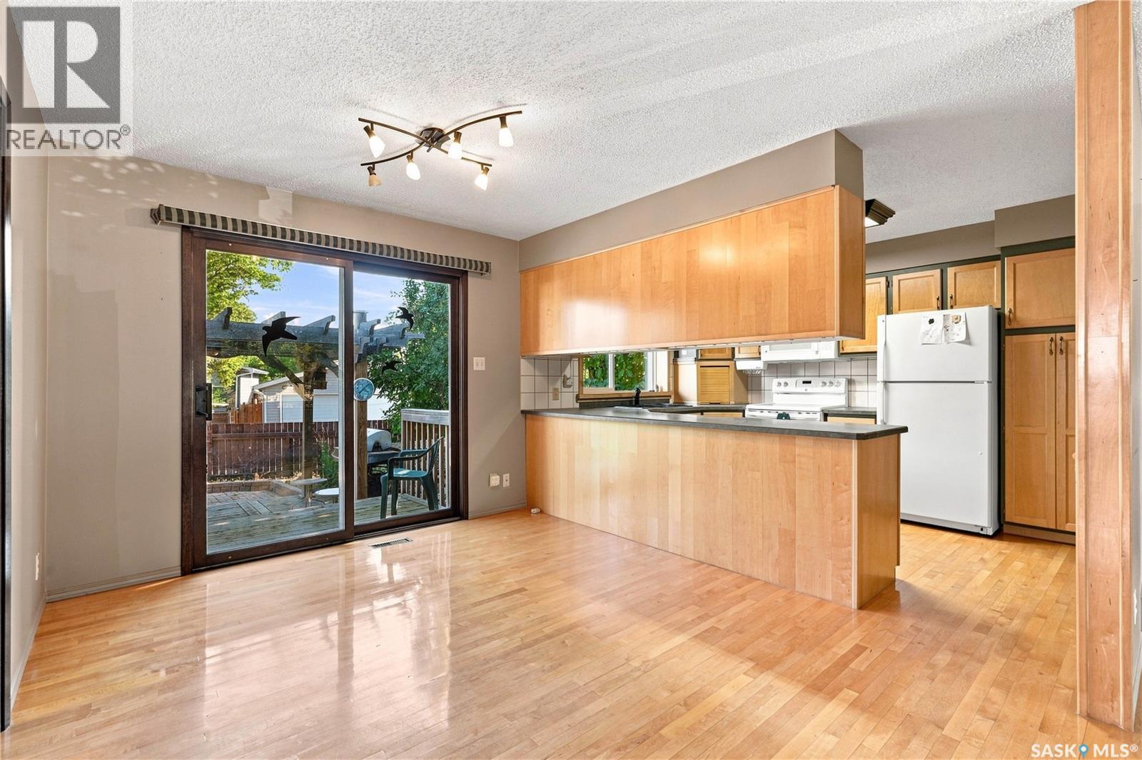402 Begg Crescent, Saskatoon, SK