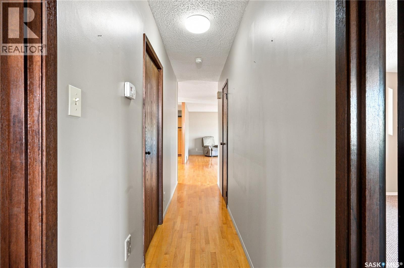 402 Begg Crescent, Saskatoon, SK