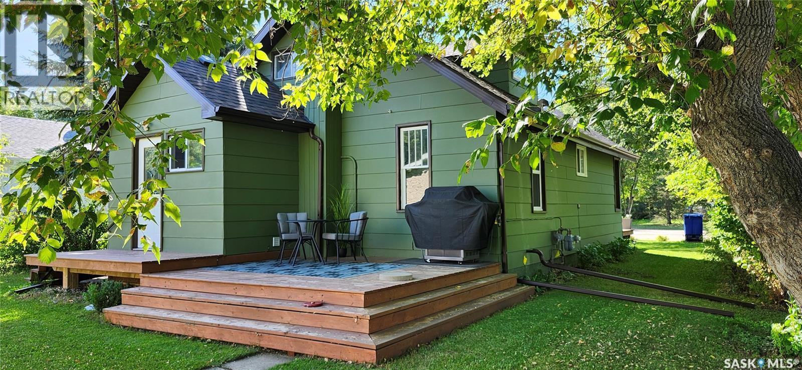 110 3Rd Street S, Wakaw, SK