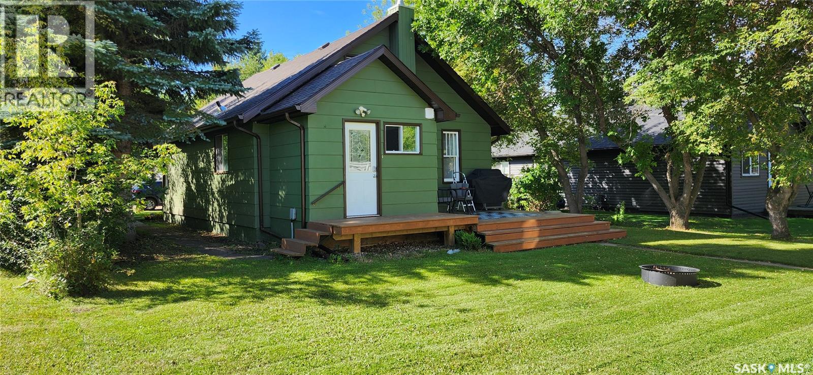 110 3Rd Street S, Wakaw, SK