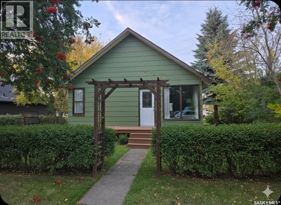 110 3Rd Street S, Wakaw, SK