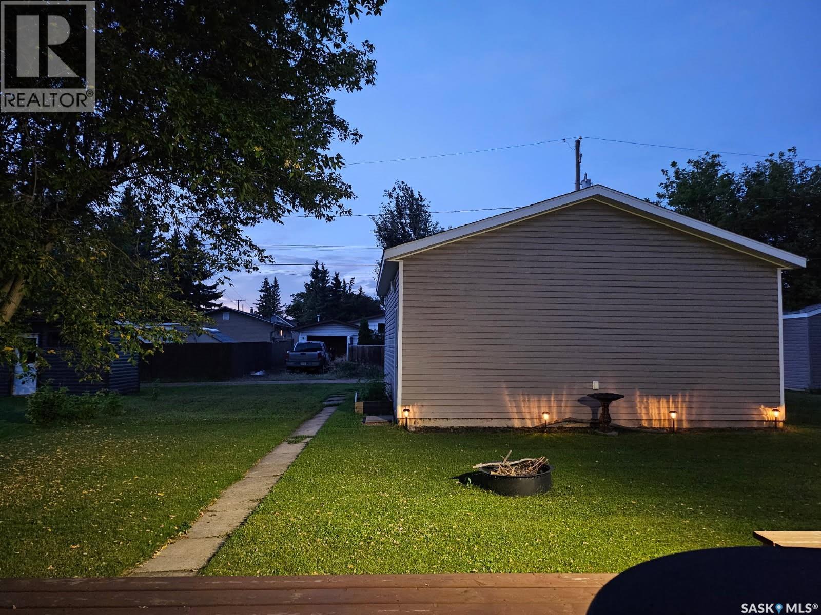 110 3Rd Street S, Wakaw, SK
