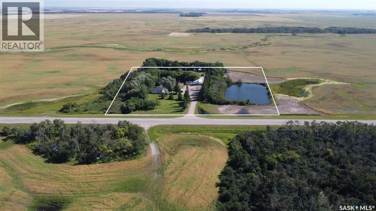 Helgason Acreage, Elfros Rm No. 307, SK