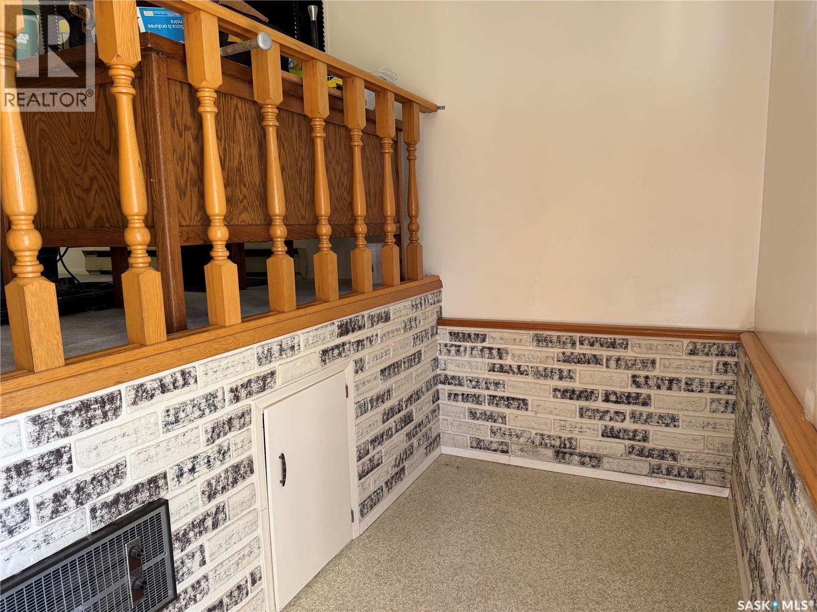 Helgason Acreage, Elfros Rm No. 307, SK