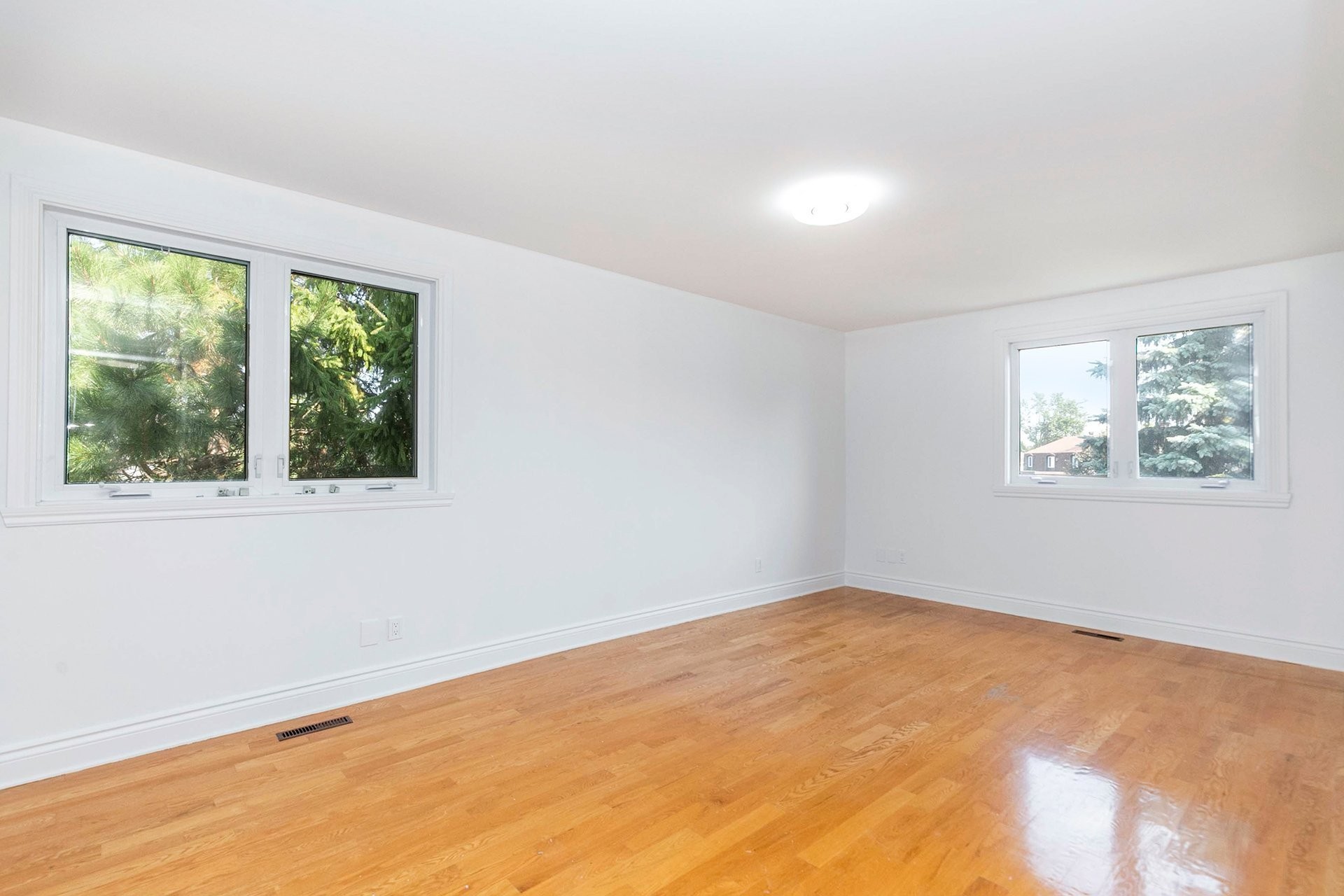 Chambre à coucher - 97 Rue Chatillon, Dollard-Des-Ormeaux, QC