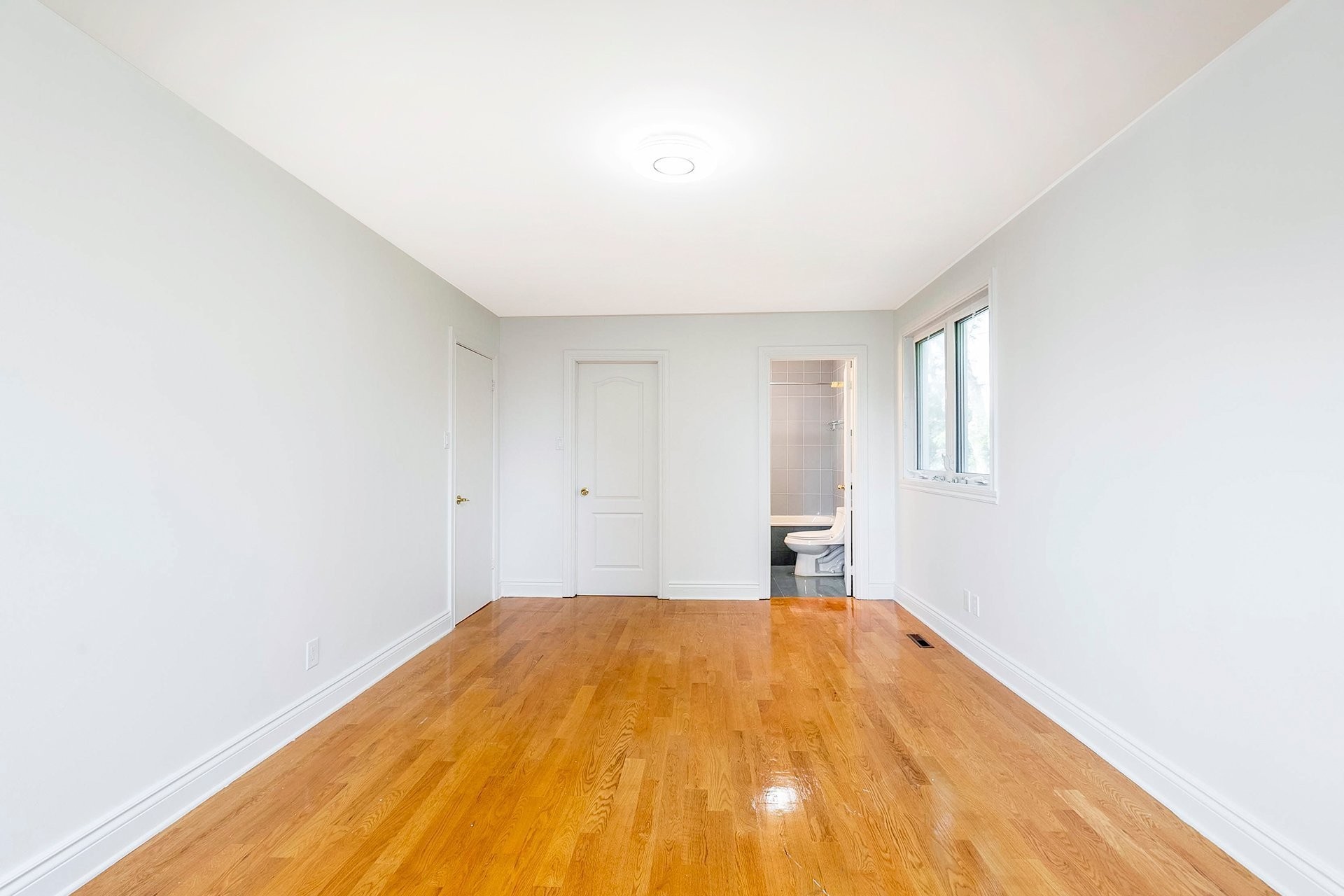 Chambre à coucher - 97 Rue Chatillon, Dollard-Des-Ormeaux, QC