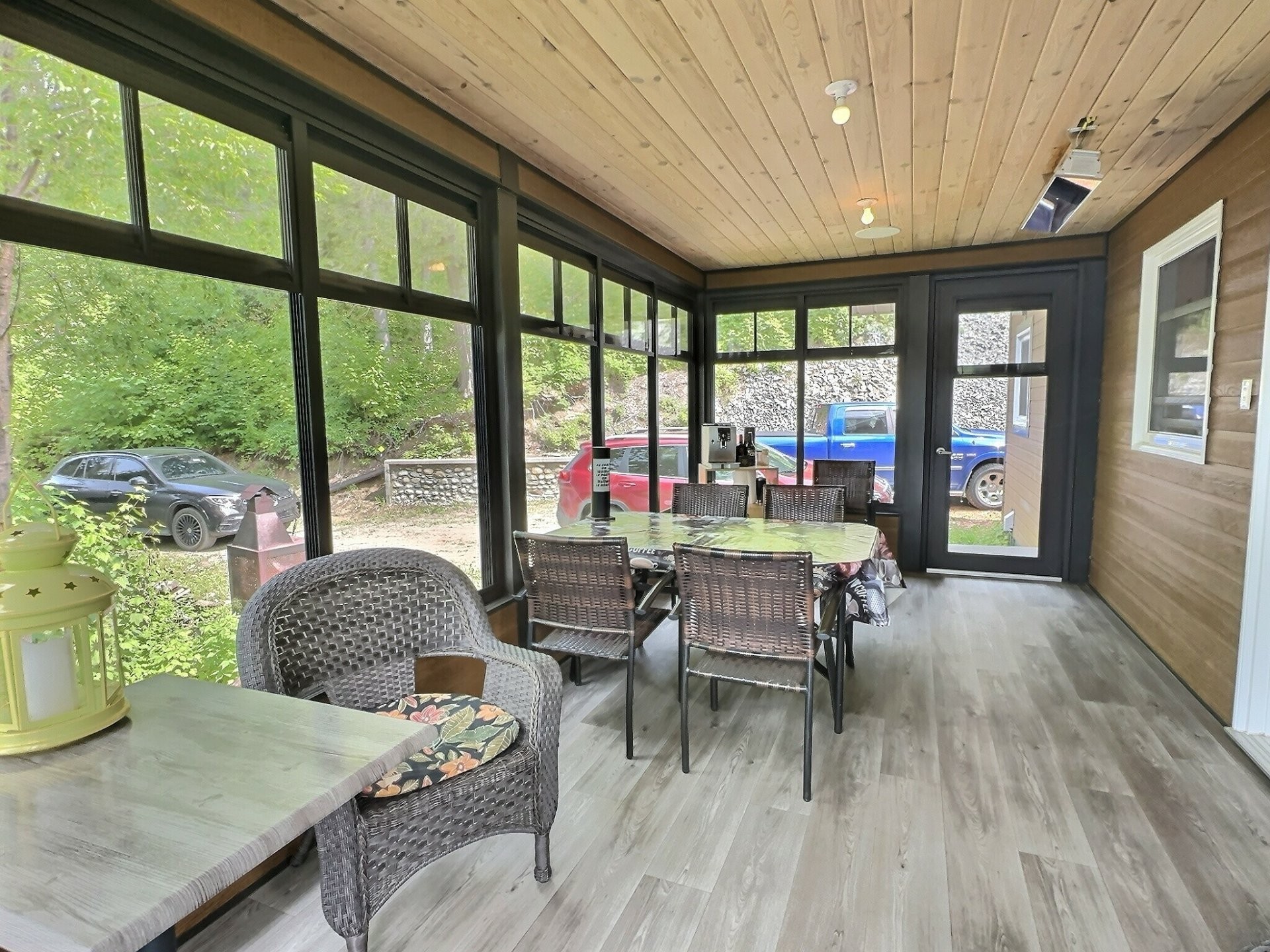 Veranda - 2225 Ch. De Grassy Narrow, Moffet, QC