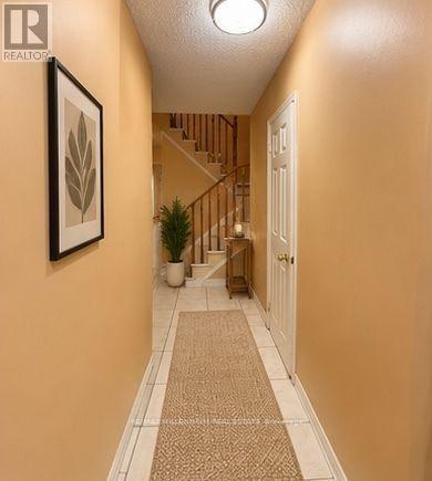 10 Hendricks Crescent, Brampton, ON
