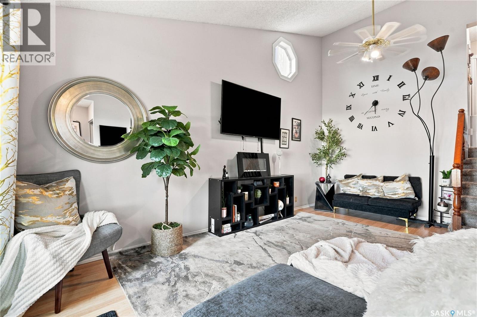 1423 Junor Avenue, Saskatoon, SK