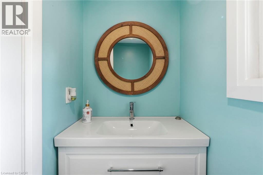 285 Beach Boulevard, Hamilton, ON
