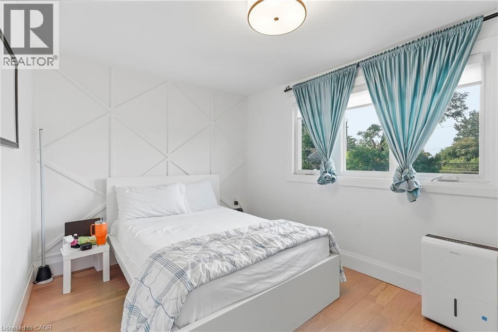 285 Beach Boulevard, Hamilton, ON