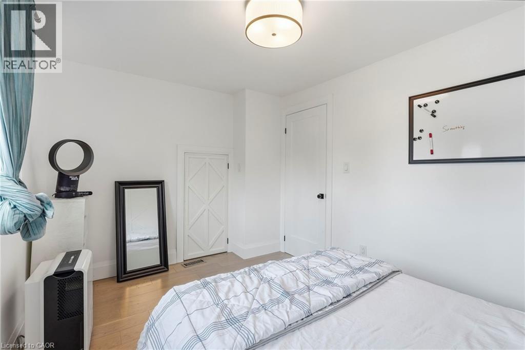 285 Beach Boulevard, Hamilton, ON
