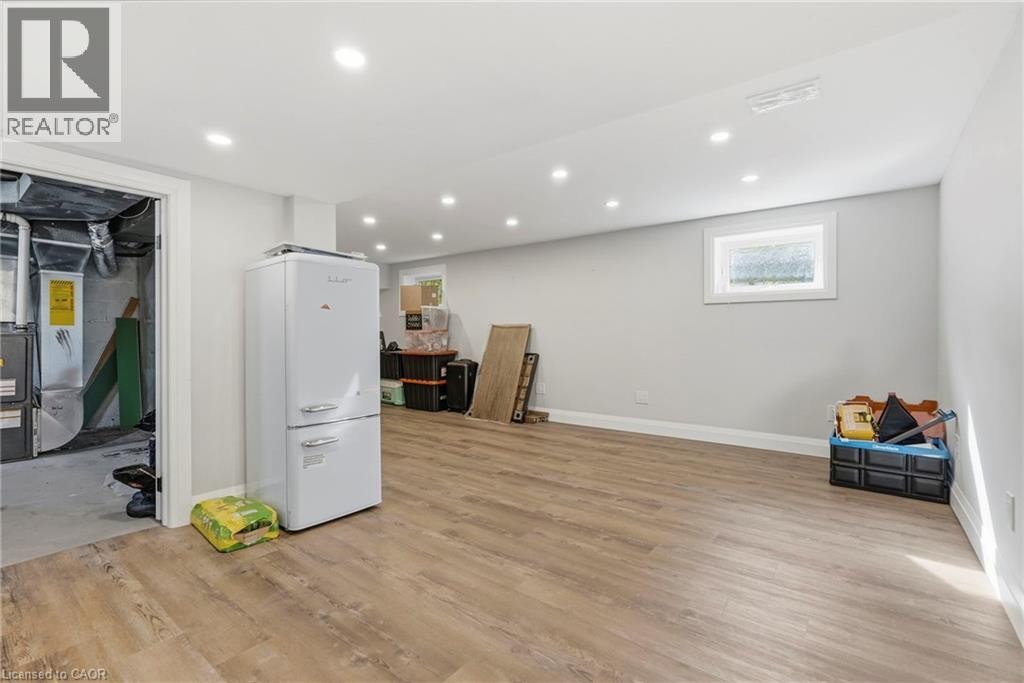 285 Beach Boulevard, Hamilton, ON