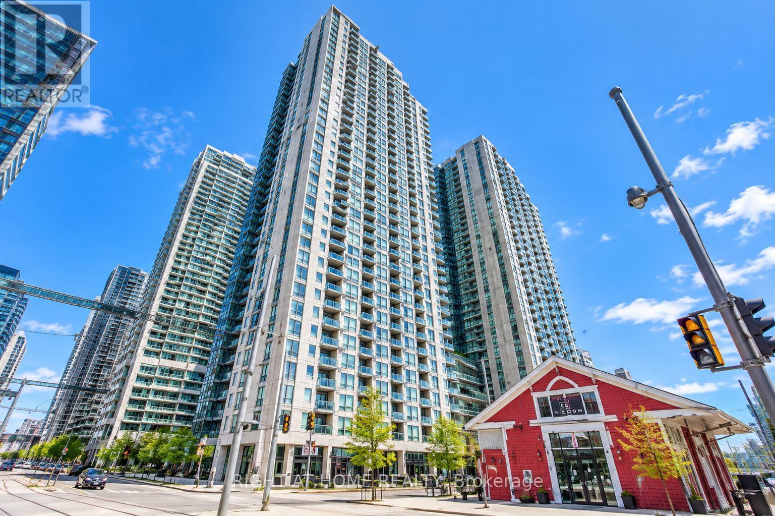 3110 - 77 Harbour Square, Toronto, ON