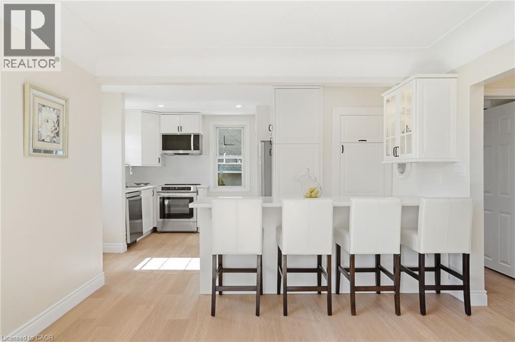 894 Garth Street, Hamilton, ON