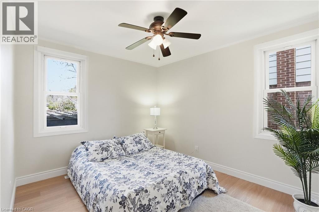 894 Garth Street, Hamilton, ON