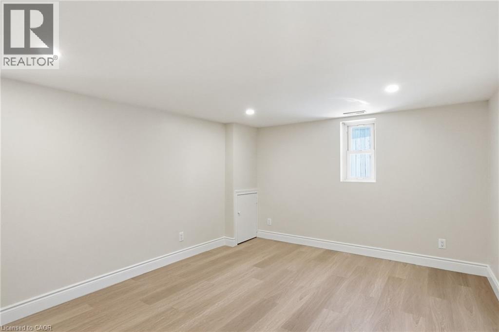 894 Garth Street, Hamilton, ON