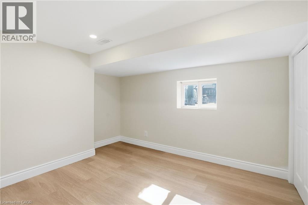 894 Garth Street, Hamilton, ON