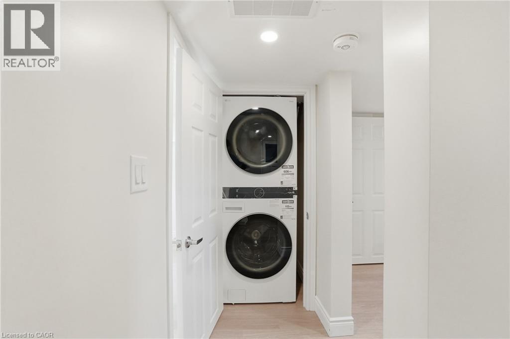 894 Garth Street, Hamilton, ON