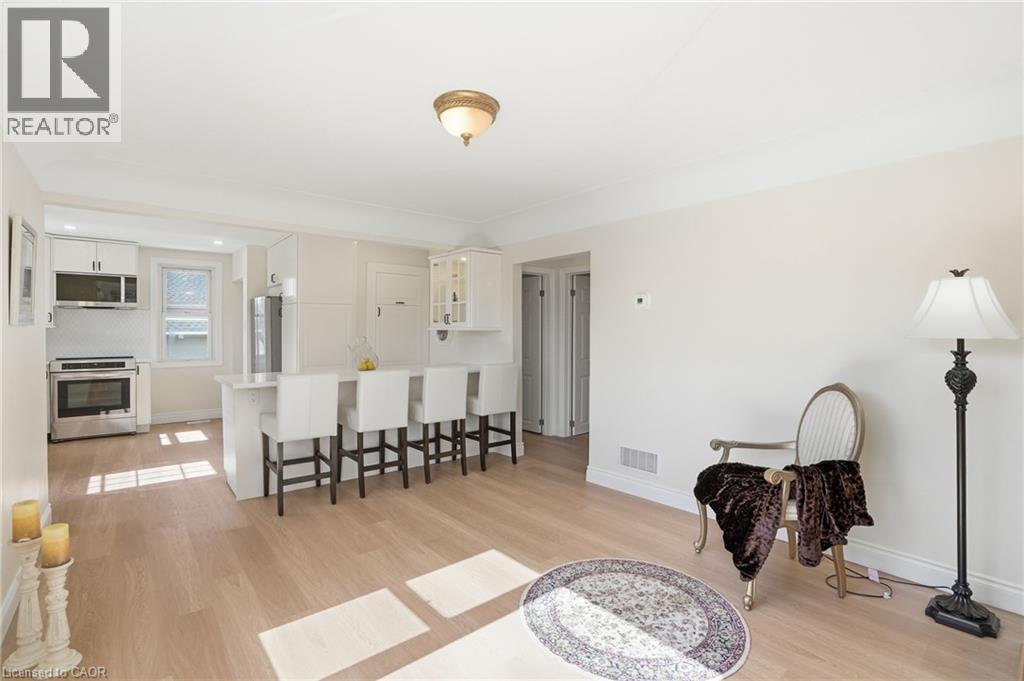 894 Garth Street, Hamilton, ON