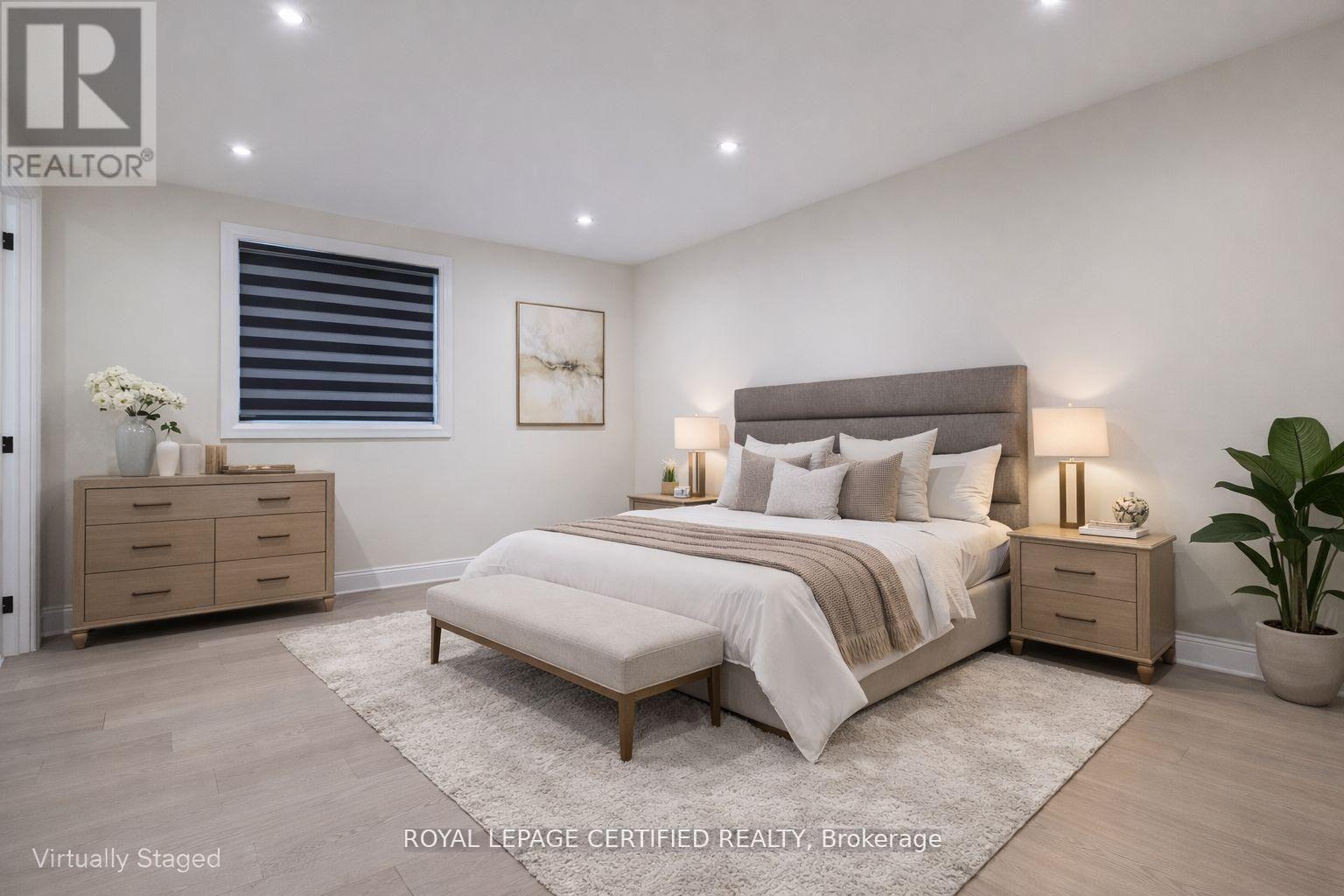 3081 Grenville Drive, Mississauga, ON