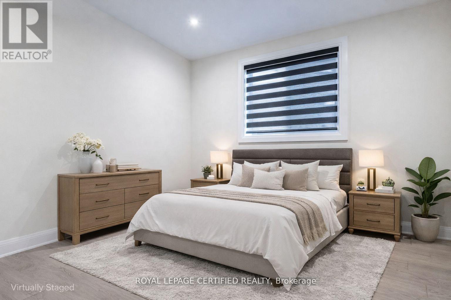 3081 Grenville Drive, Mississauga, ON