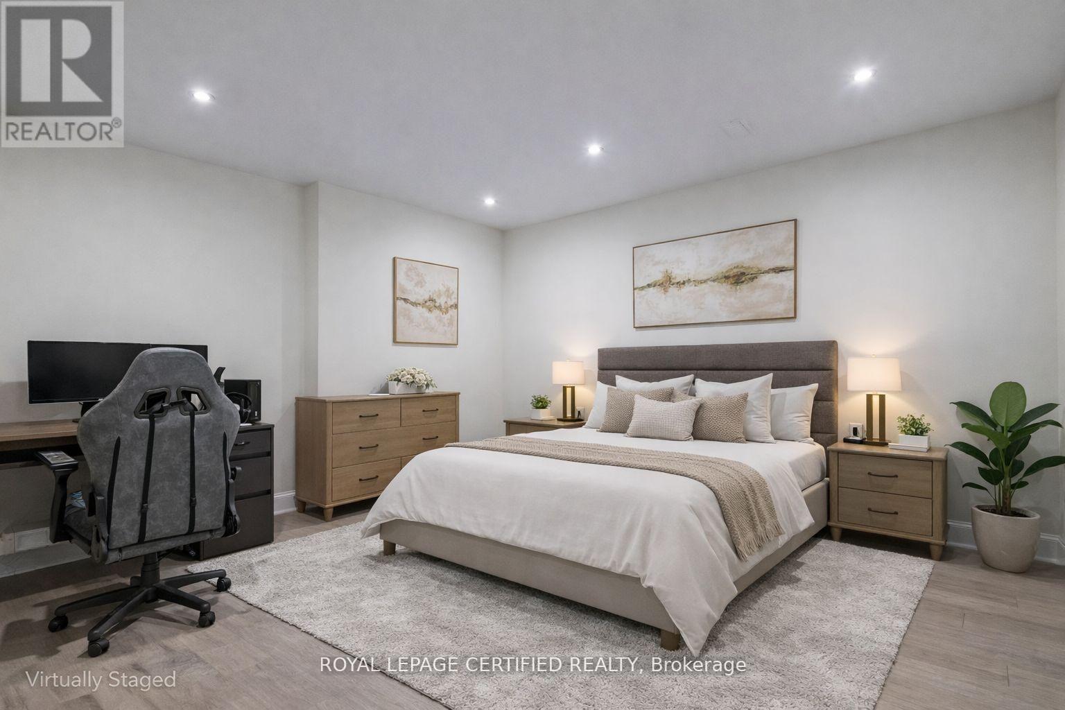 3081 Grenville Drive, Mississauga, ON