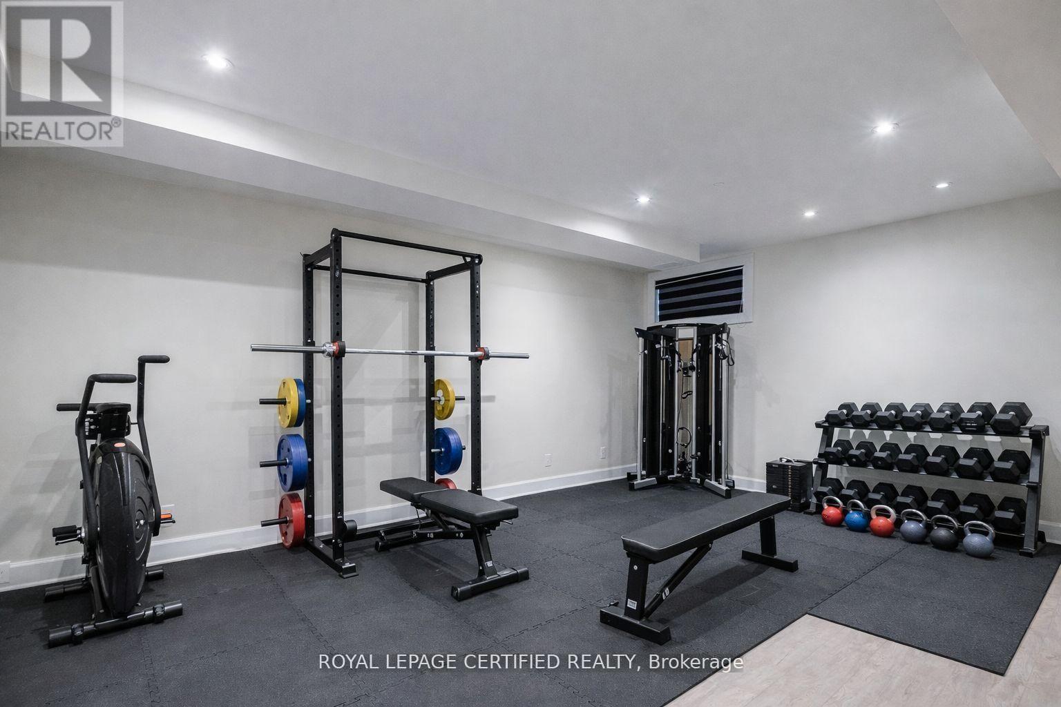 3081 Grenville Drive, Mississauga, ON