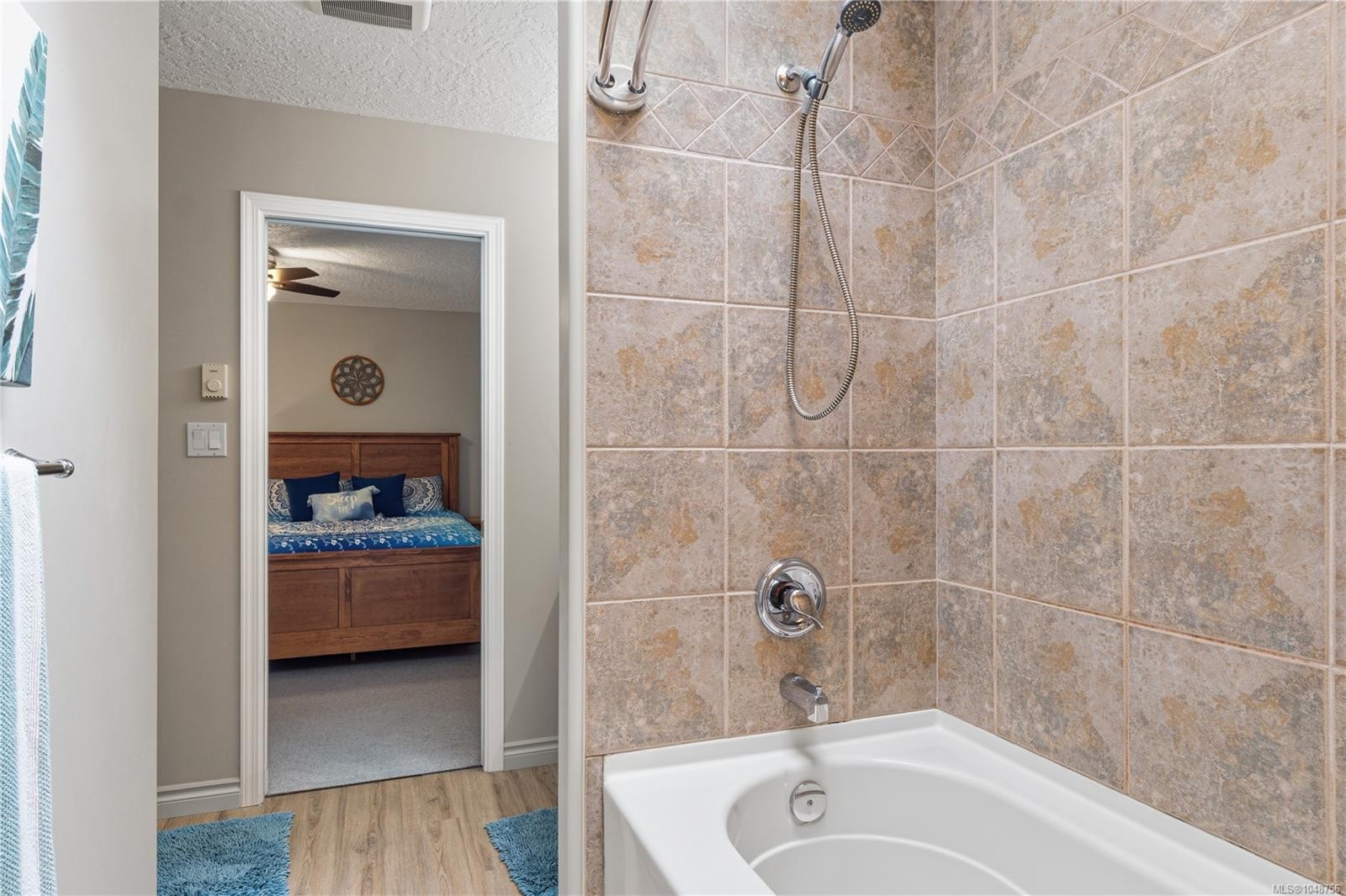 1676 Lailah'S Loop, Qualicum Beach, BC