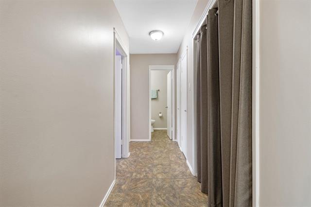 9-18 Roman St, Winnipeg, MB