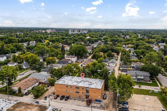 9-18 Roman St, Winnipeg, MB