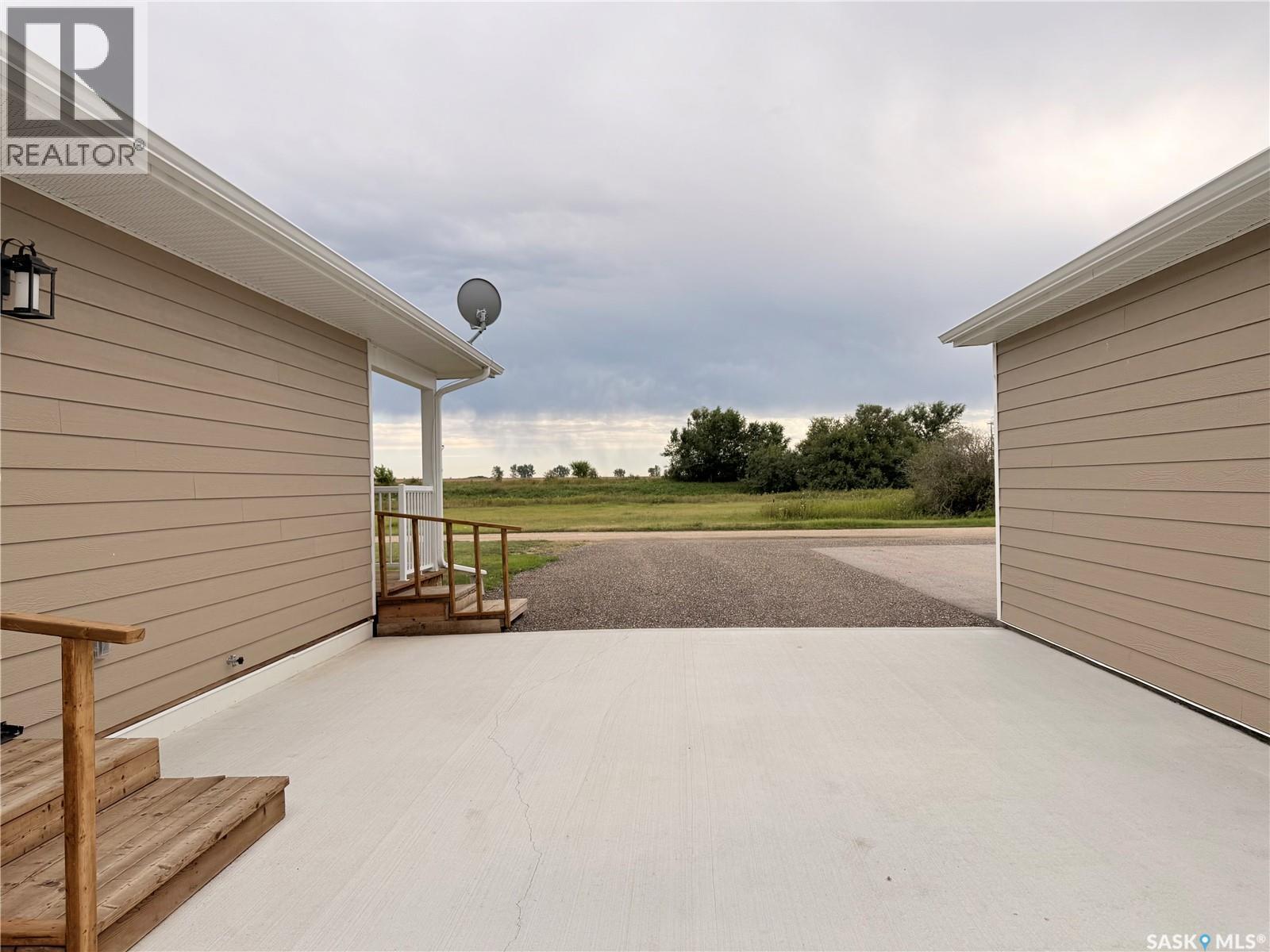 337 Railway Avenue, Broderick, SK