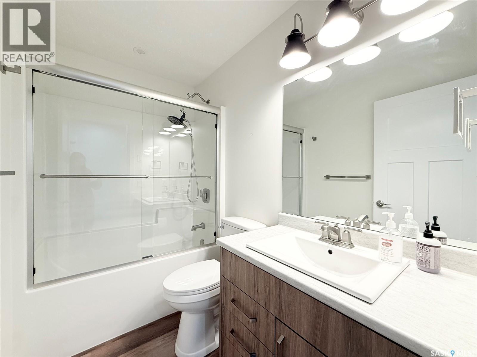 337 Railway Avenue, Broderick, SK