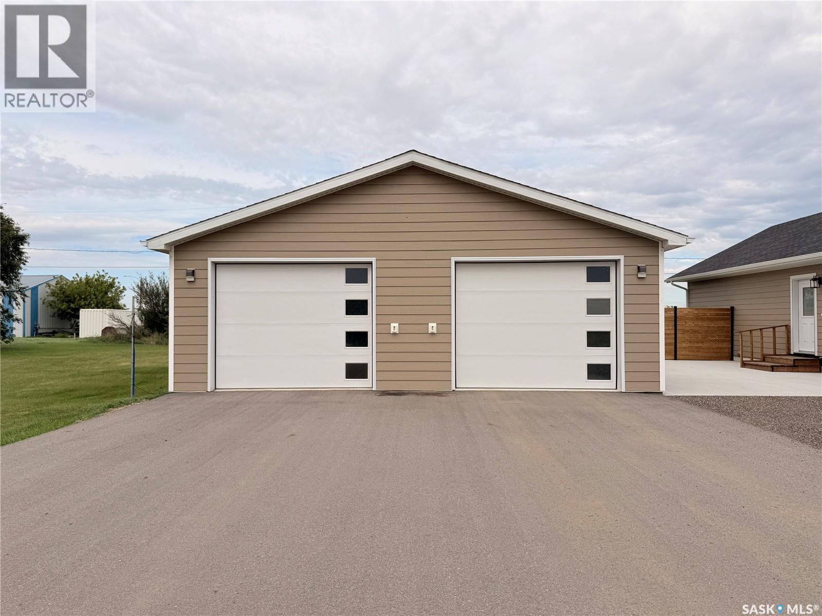 337 Railway Avenue, Broderick, SK