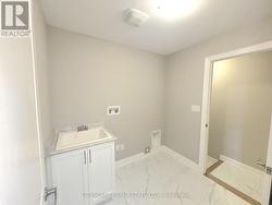 Ground Floor Laundry Room w/access to Garage - 