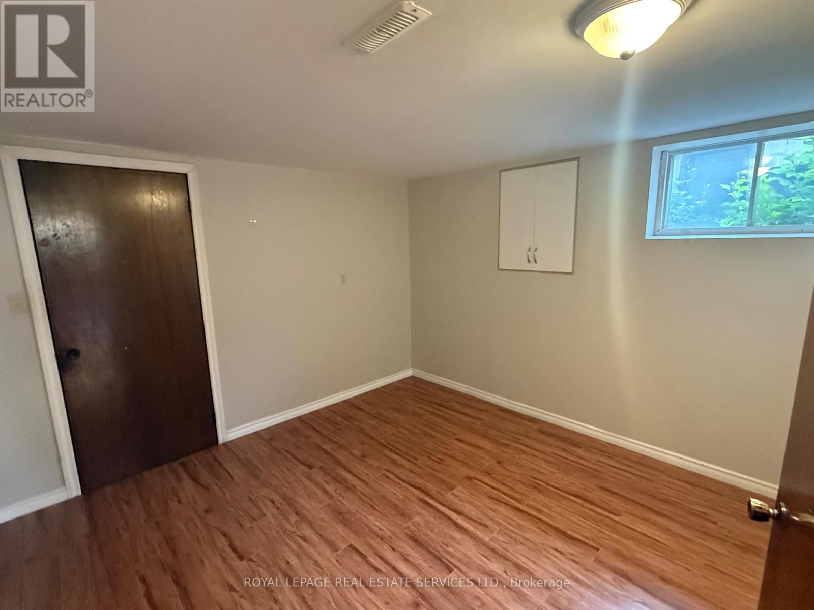 Bsmt. - 260 Green Road, Hamilton, ON