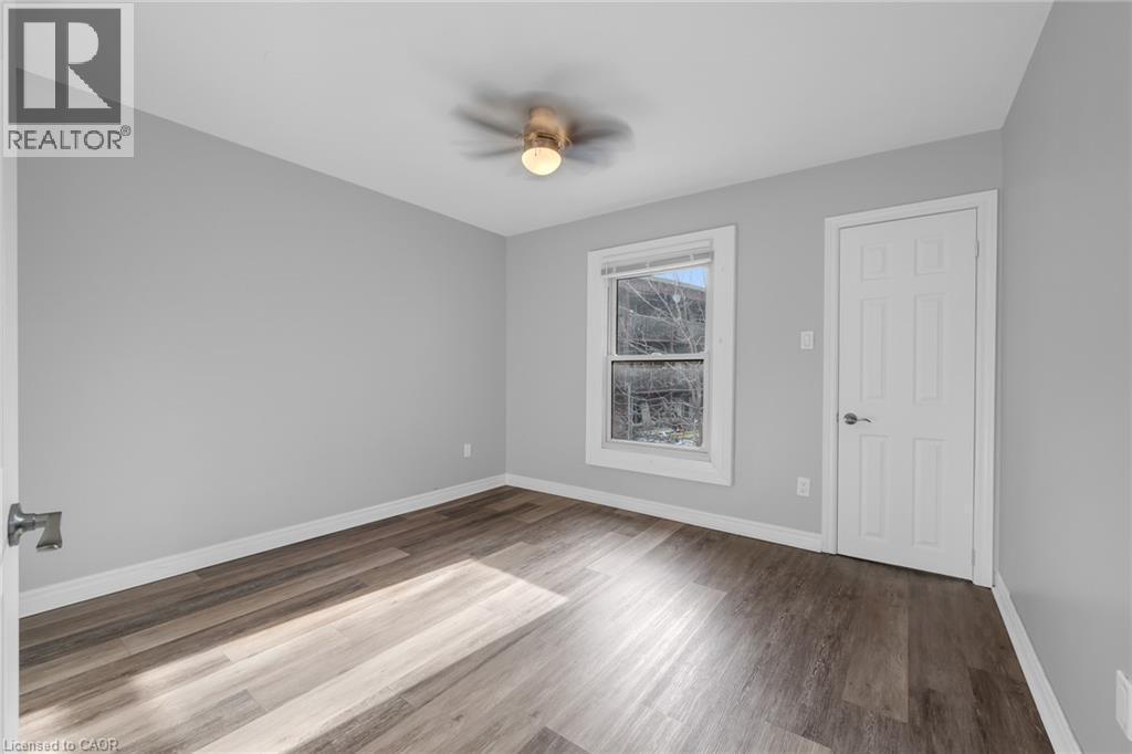 Second Bedroom - 9 Melrose Avenue S Unit# Upper, Hamilton, ON