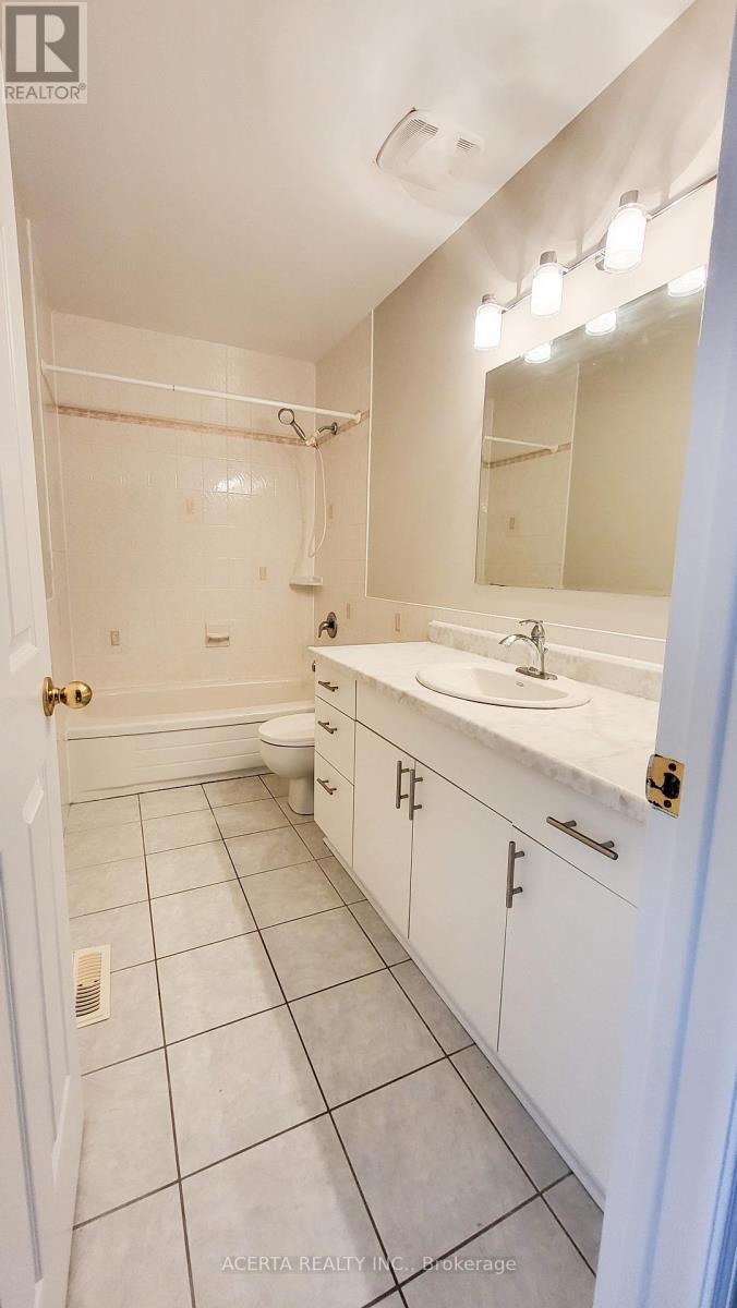 249 Teal Crescent, Ottawa, ON