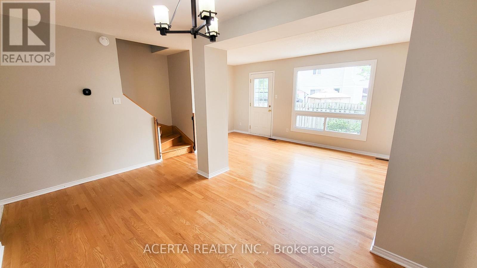 249 Teal Crescent, Ottawa, ON
