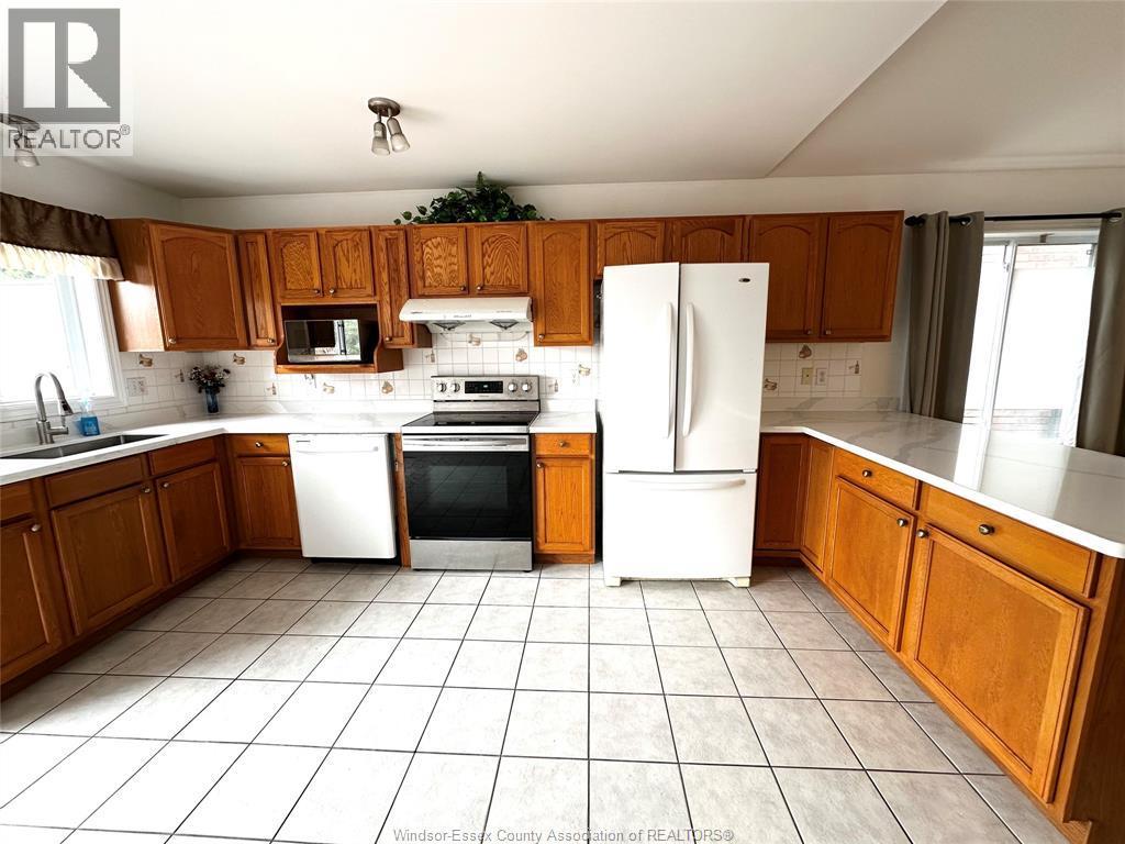 2292 Askin, Windsor, ON