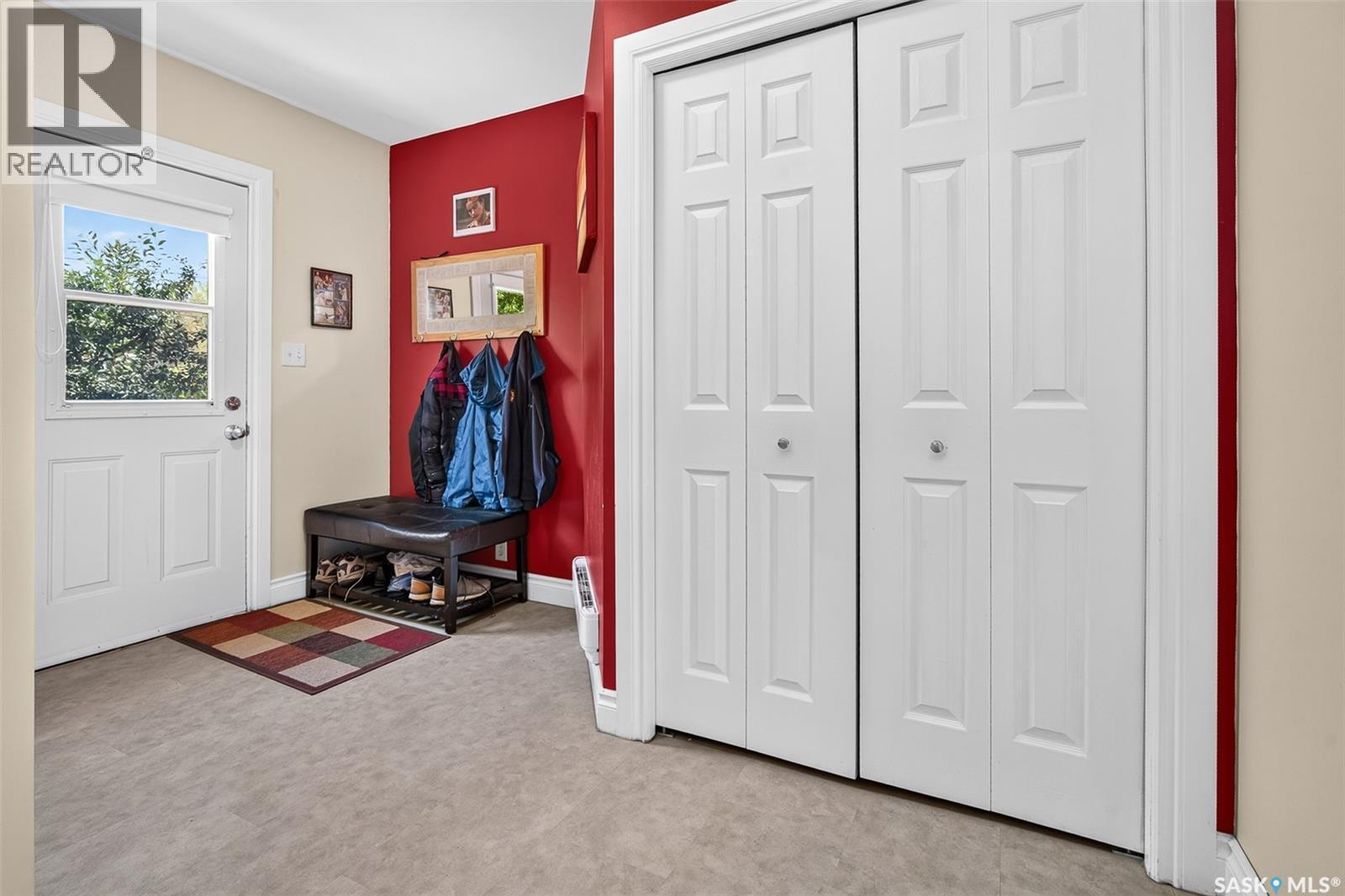 1129 1St Avenue Ne, Moose Jaw, SK
