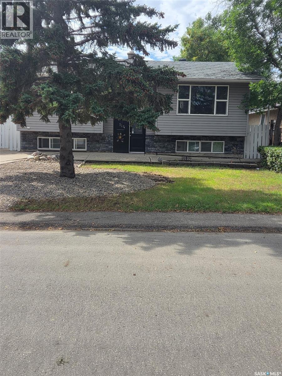 114 Rothwell Crescent, Regina, SK
