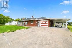 54 OTTAWA STREET Laurentian Hills, ON K0J 1J0