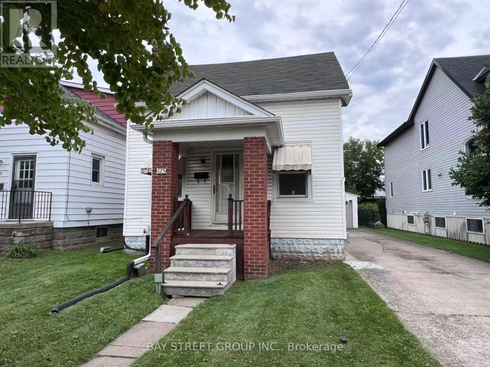 125 Broadway Avenue, Hamilton, ON