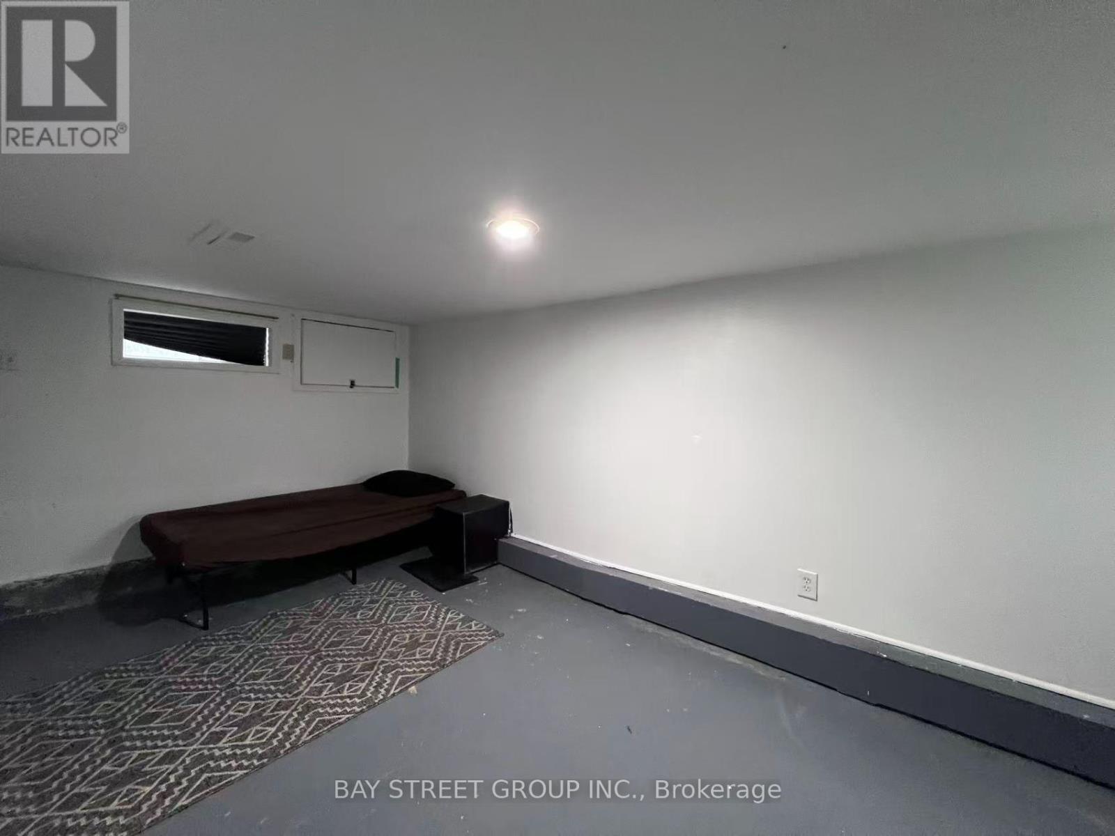 125 Broadway Avenue, Hamilton, ON