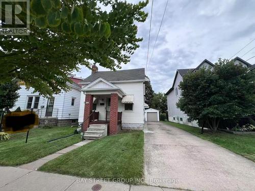 125 Broadway Avenue, Hamilton, ON 