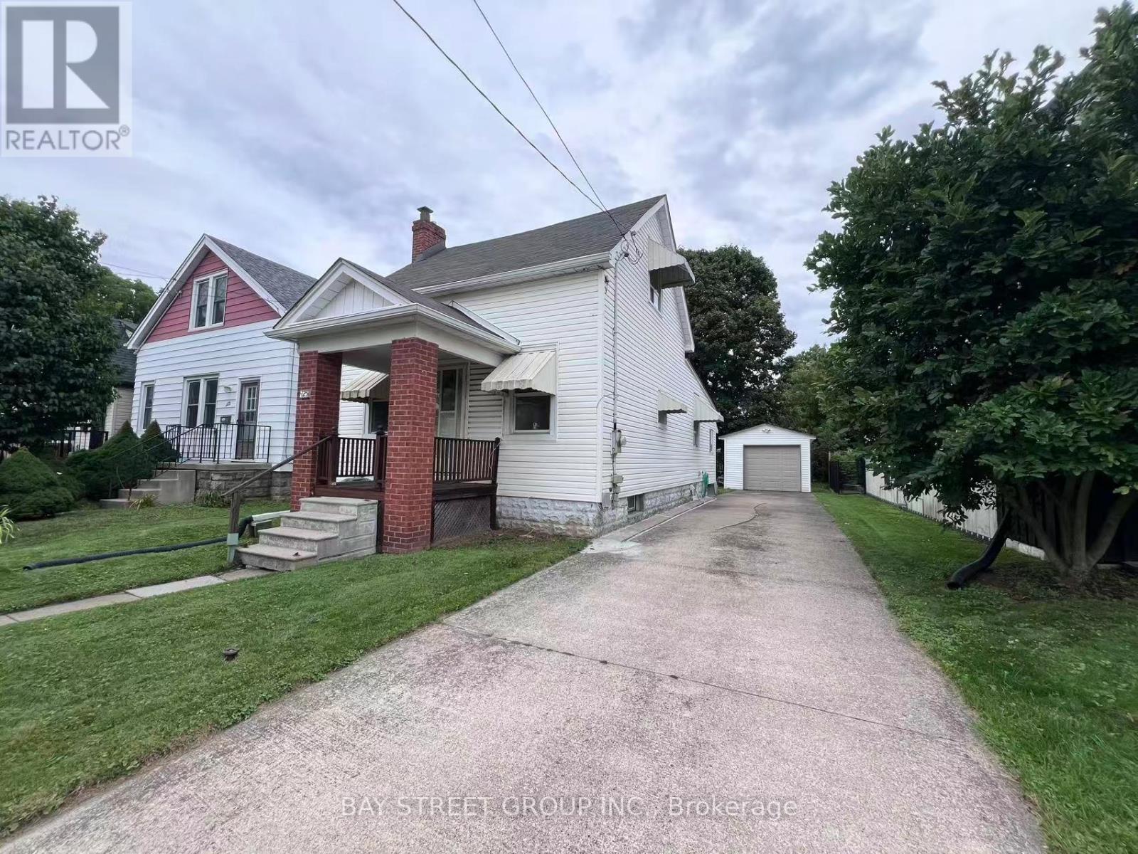 125 Broadway Avenue, Hamilton, ON